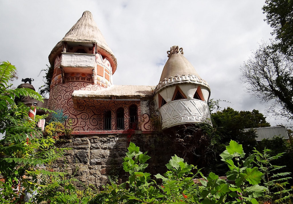 Discover the Ruins of New Jersey’s Fairytale Gingerbread Castle