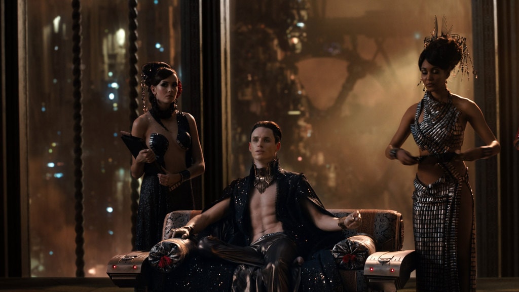 jupiter-ascending-space-vampires