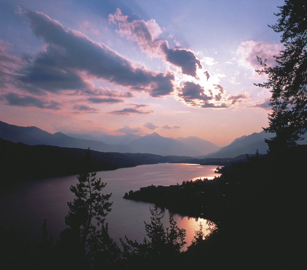 lowres_00000012585-millstaetter-see-am-abend-oesterreich-werbung-Pigneter
