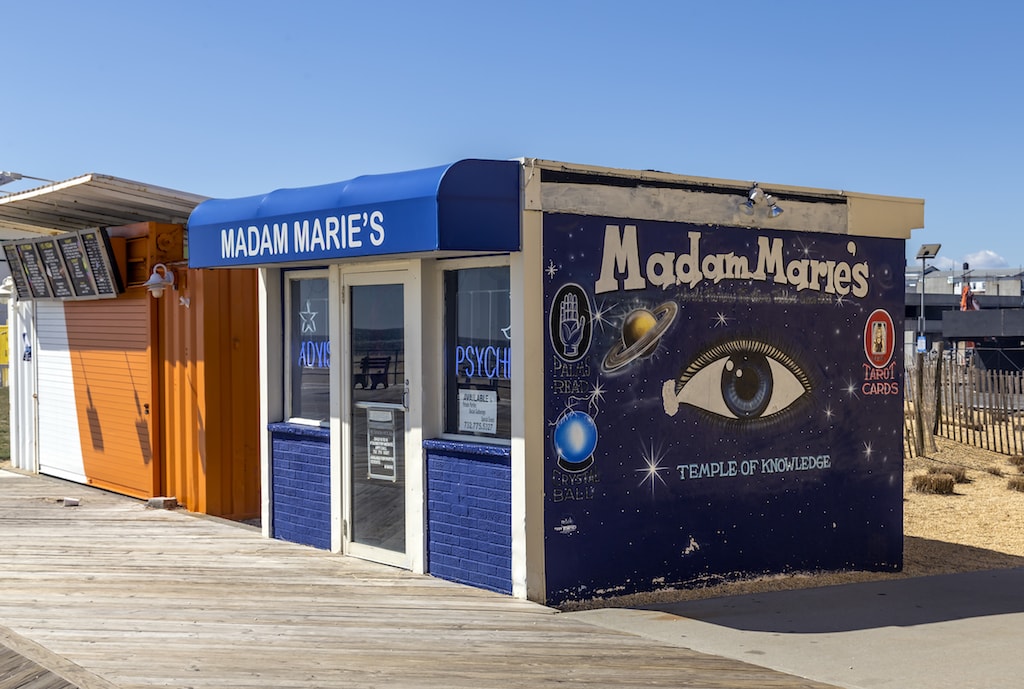 Madam_Maries_NJ2