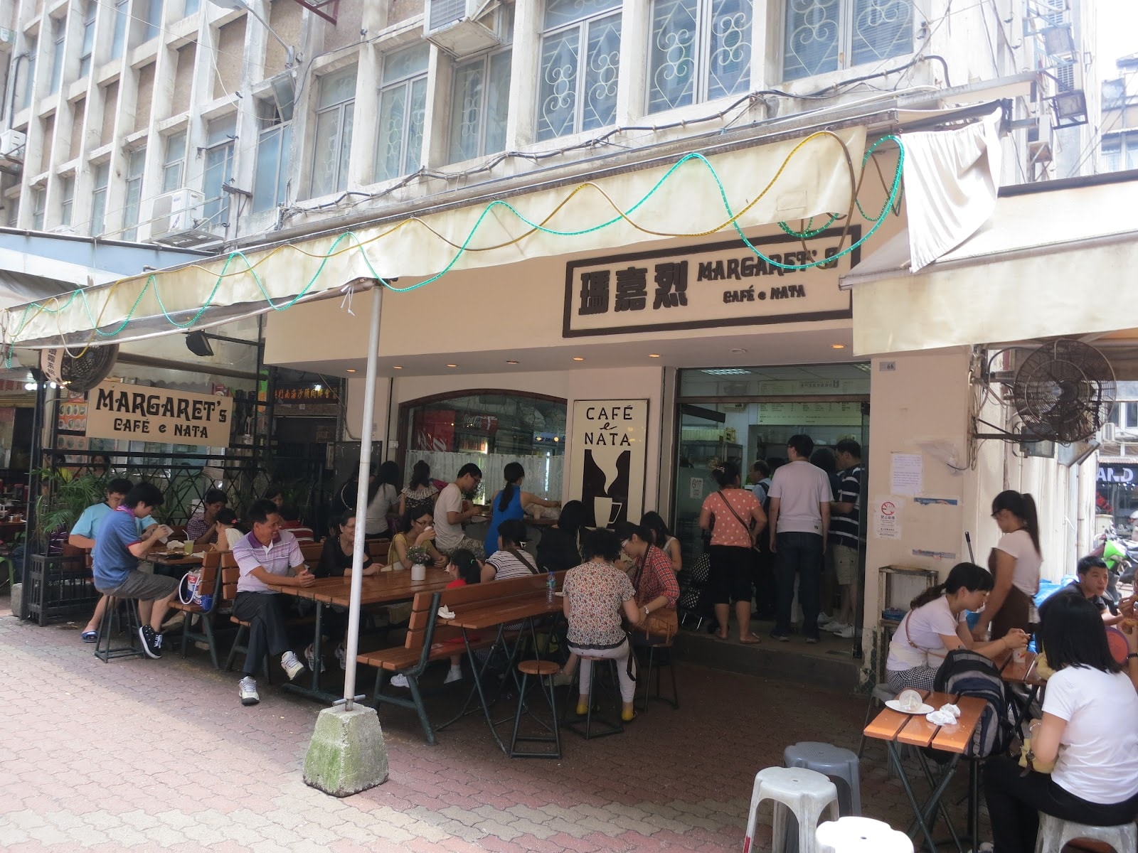 Margaret's-egg-tarts-Macau