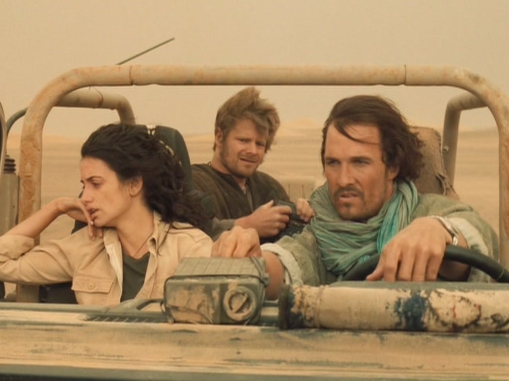 pen-lope-cruz-in-sahara-penelope-cruz-12136205-1067-800