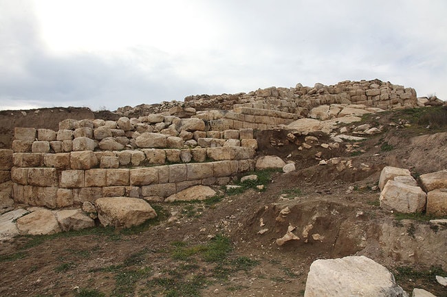 Tigranakert,_517design_(1)