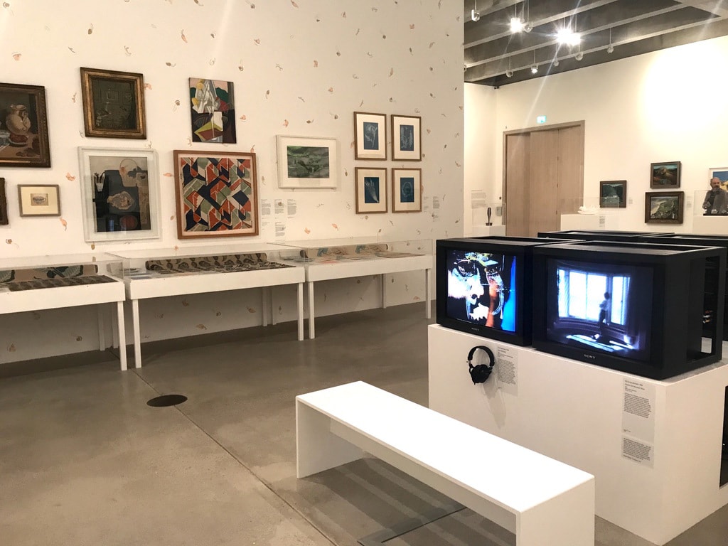 Installation view of Virginia Woolf: An Exhibition Inspired By Her Writings | Photo: Holly E J Black