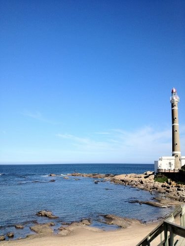 1024px-Faro_de_José_Ignacio_-_Maldonado_-_Uruguay