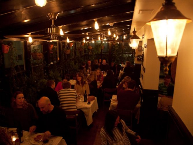 Snaps Bistro