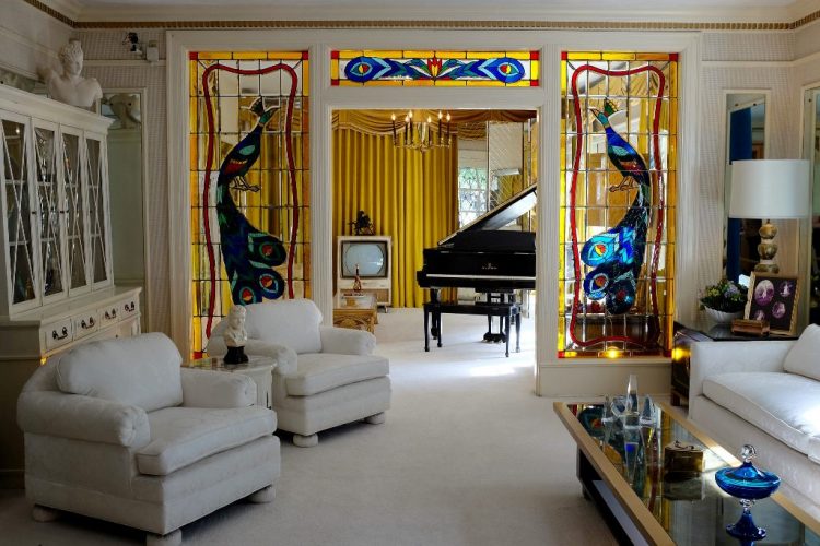 Living room in the Graceland Mansion