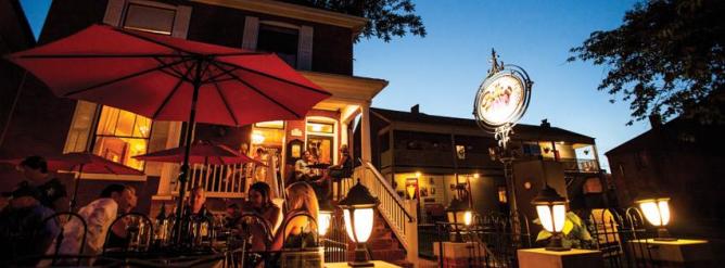 Bella Vino Wine Bar, St Charles