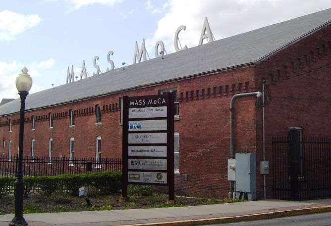 MASS MOCA