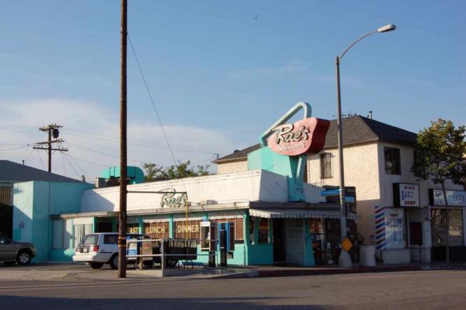 Rae's Restaurant