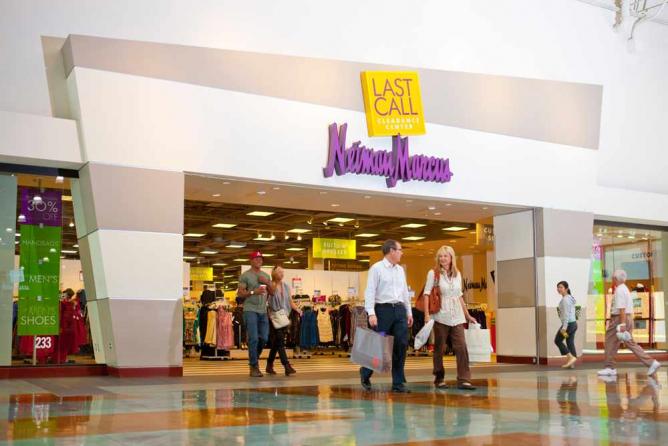 Last Call by Neiman Marcus at Grapevine Mills