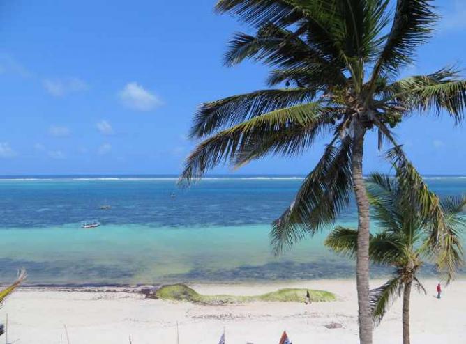 Ocean front of Nyali Beach