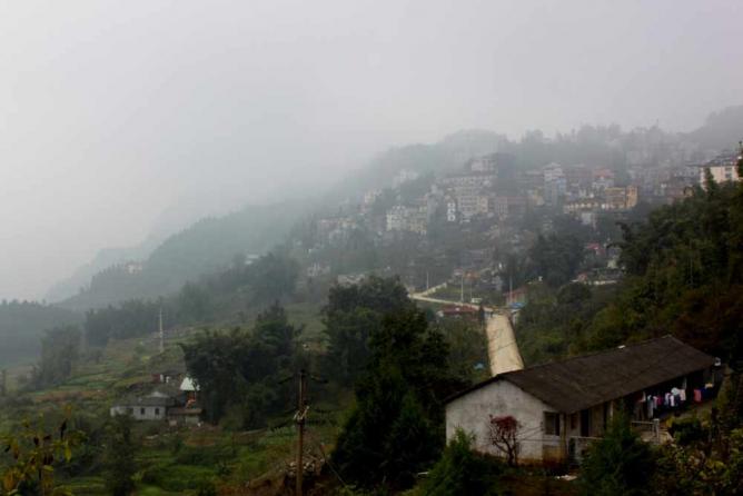 Sapa from afar