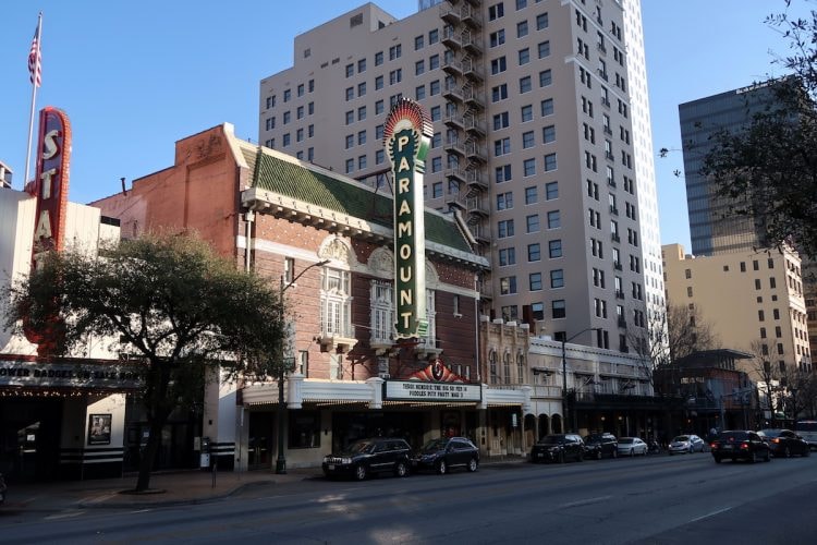 paramount theater congress avenue
