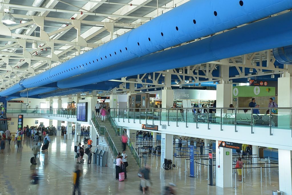 Aeropuerto_Puerto_Vallarta_1