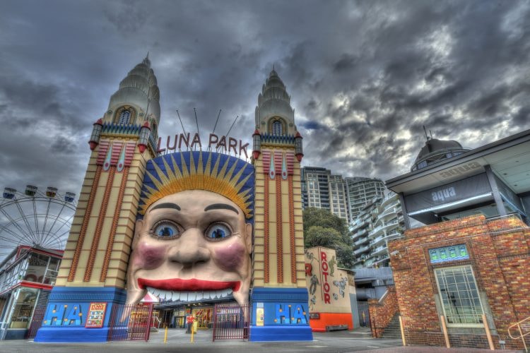 Luna Park entrance © Lenny K Photography / Flickr
