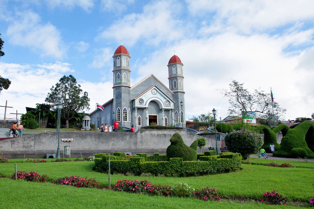 open house costa rica iglesia