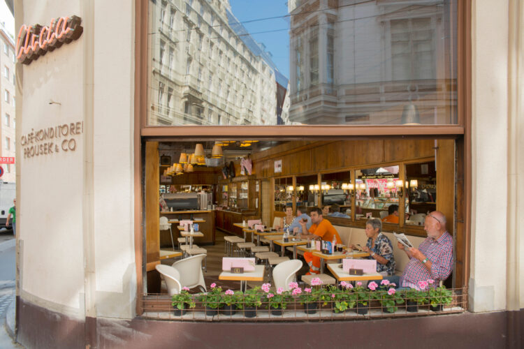 Aida Café Konditorei is a franchise with around 30 coffee houses spread around Vienna