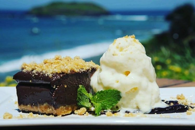 vegetarian restaurants Fernando de Noronha in Brazil