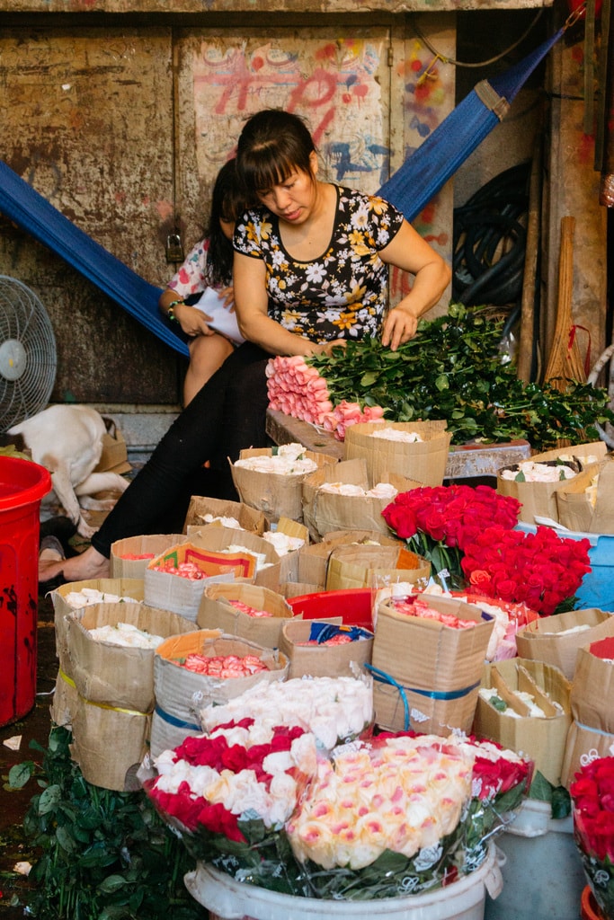 HOTHIKY FLOWER MARKET-DISTRICT 10-SAIGON-VIETNAM
