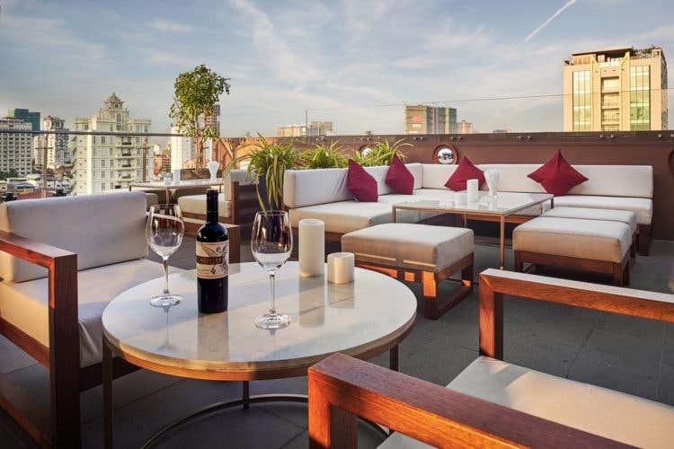 DEVA- Lounge. Bar. Restaurant