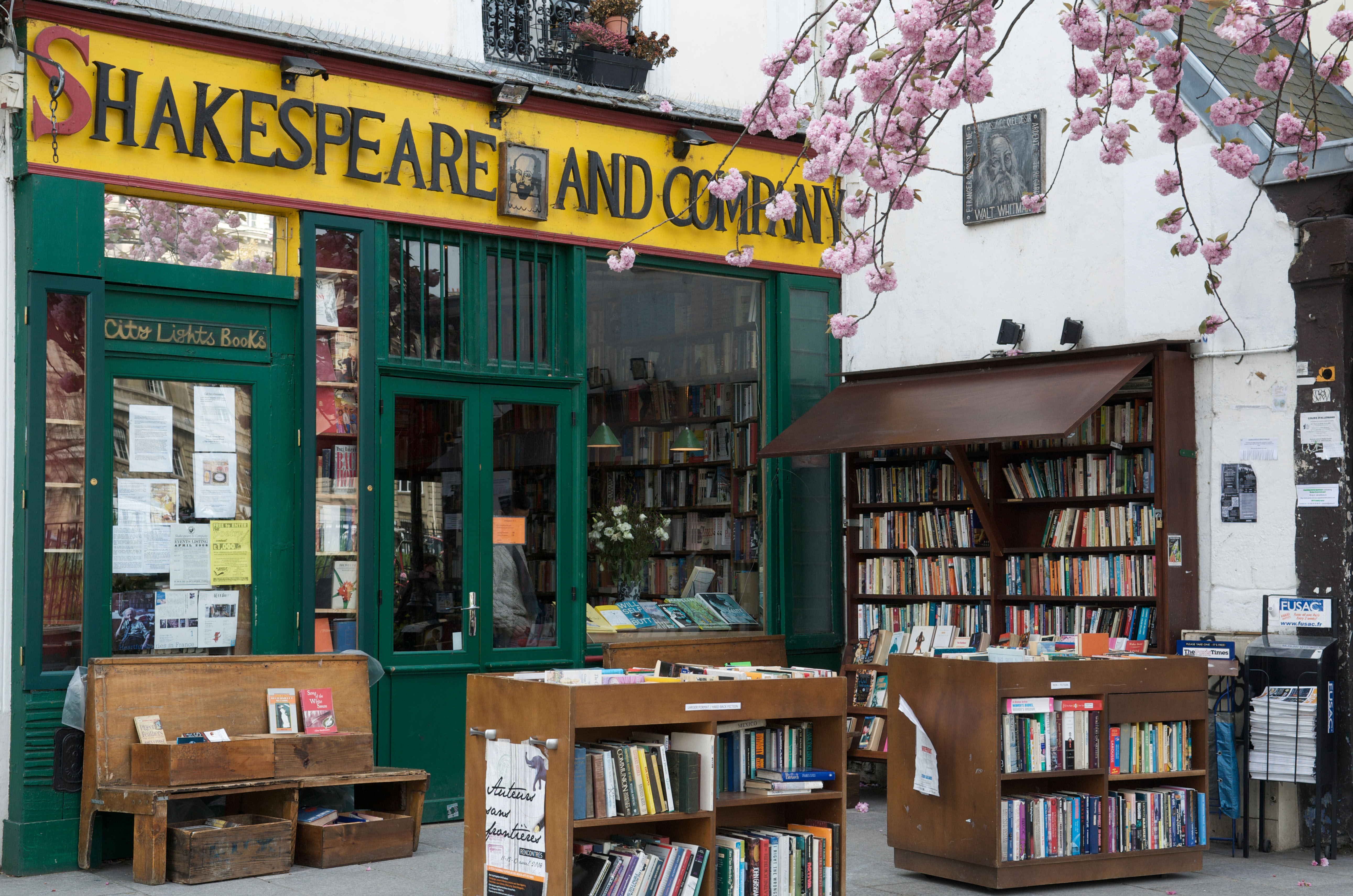 Shakespeare and Co bookshop in Paris