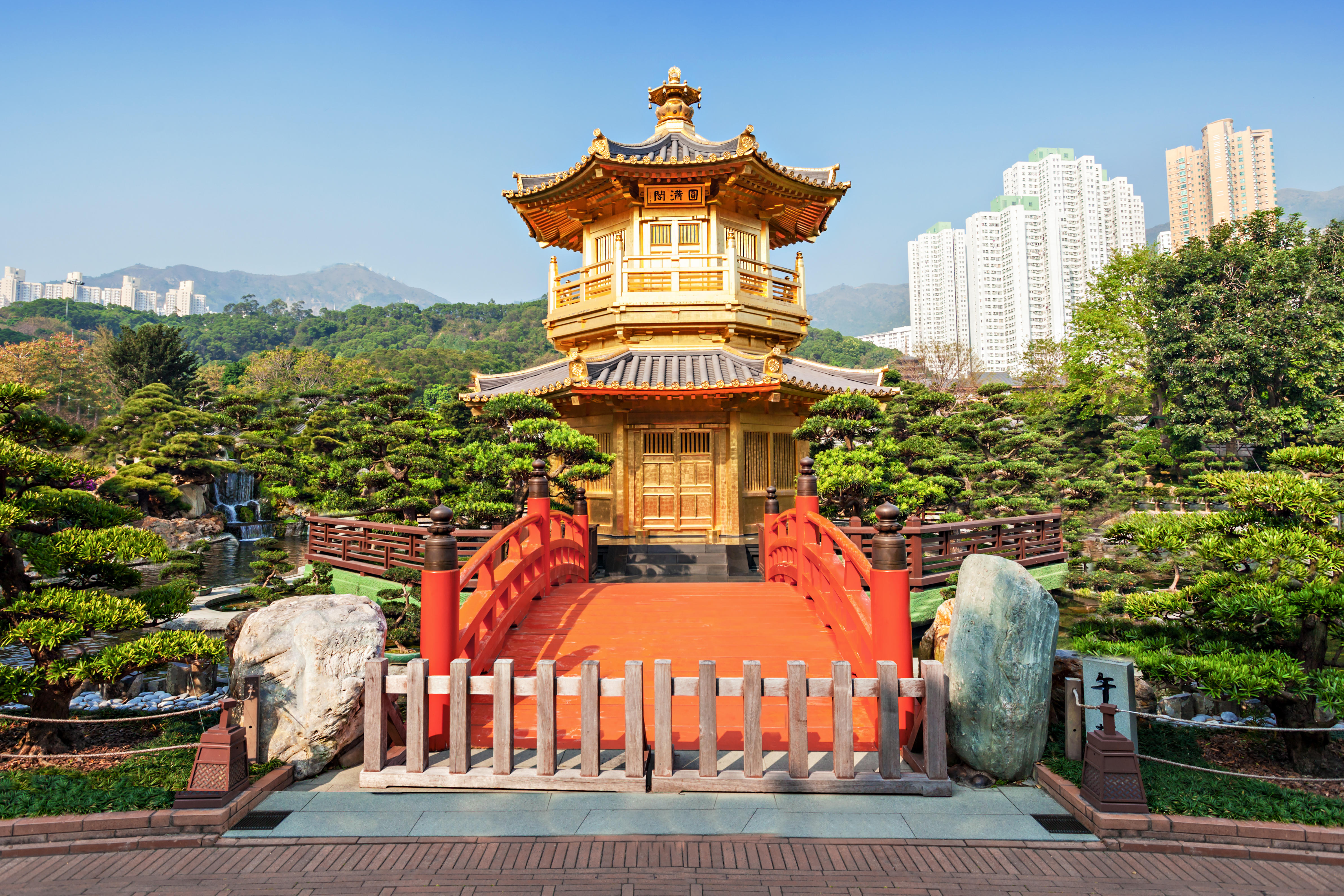 Stroll through Chi Lin Nunnery’s Nan Lian Garden