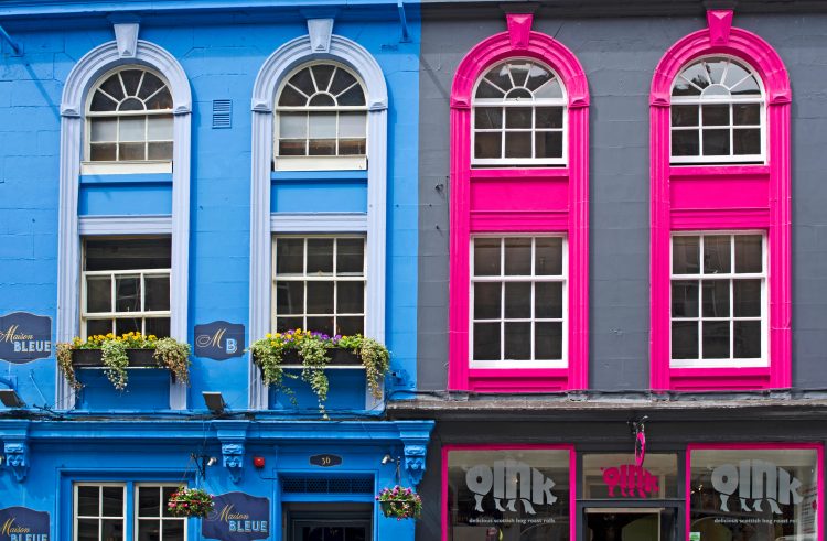 Exterior of Oink on Victoria Street, Edinburgh Old Town.