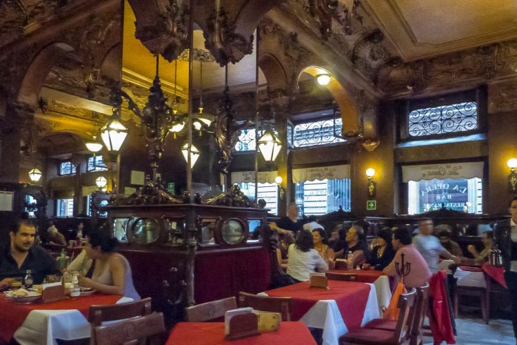 Bar La Opera