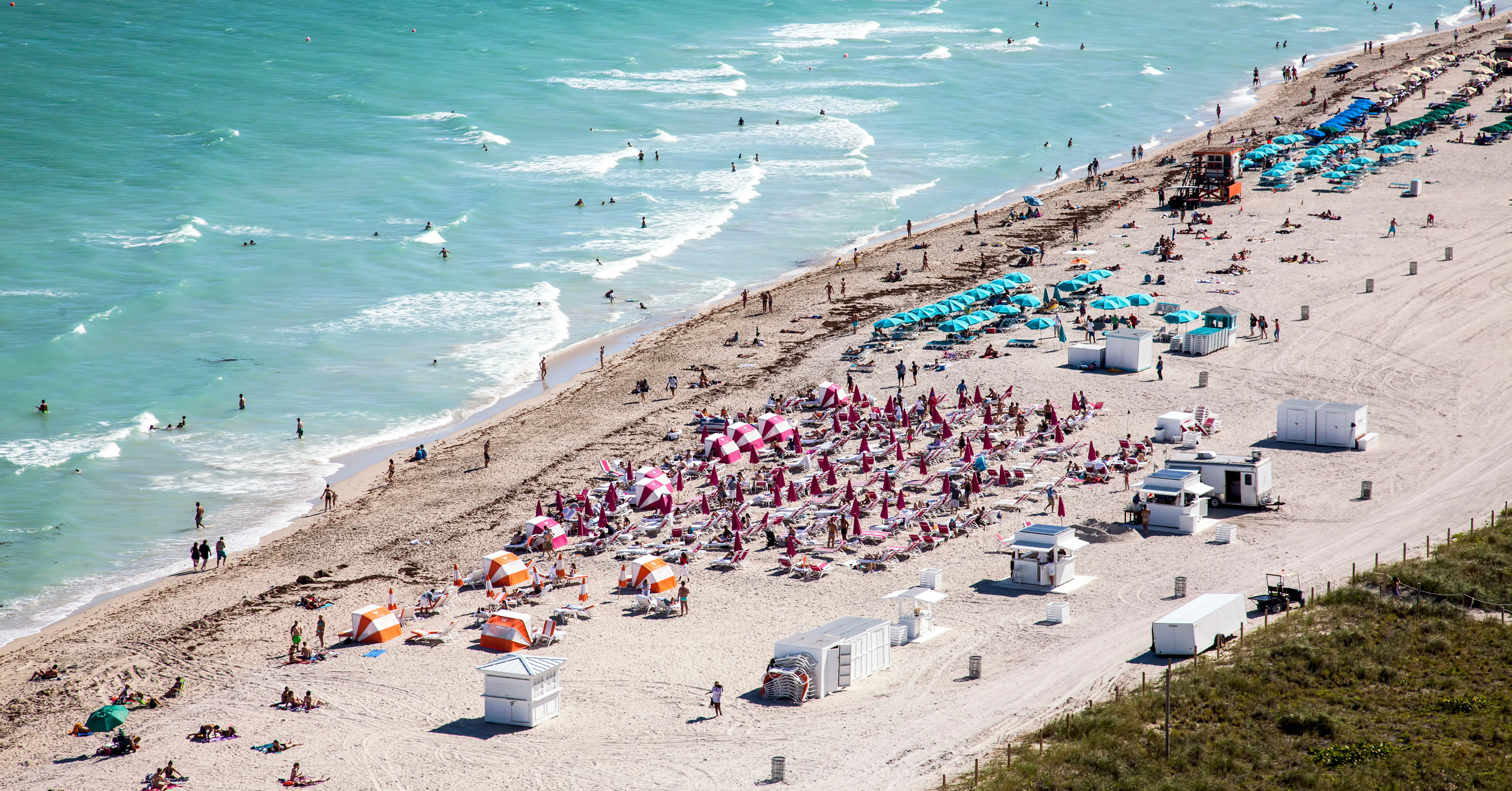 10 Luxurious Airbnbs In Miami Beach