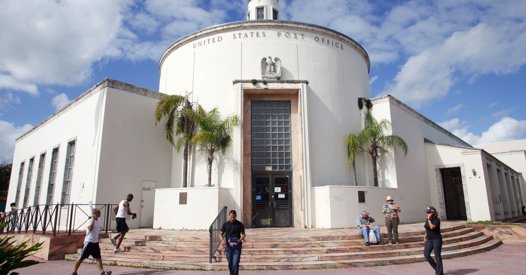 Small living room design ideas 2017 The 10 Best Art Deco Buildings in Miami