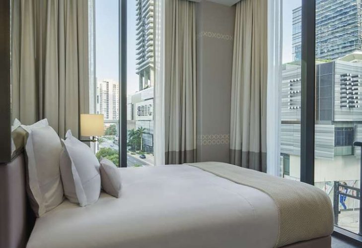 SLS LUX Brickell