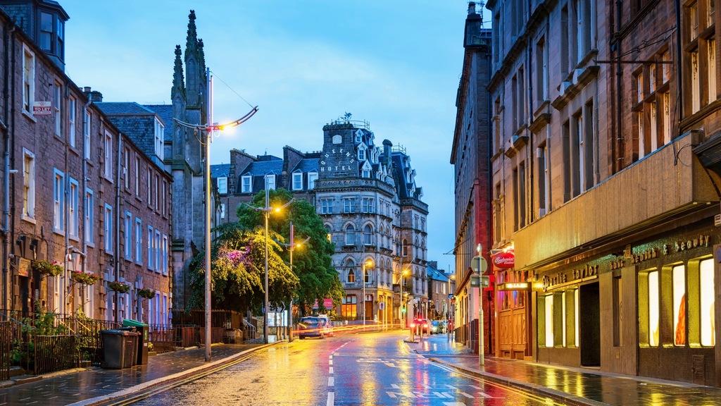 An Expert Guide to the Best Bars and Pubs in Dundee