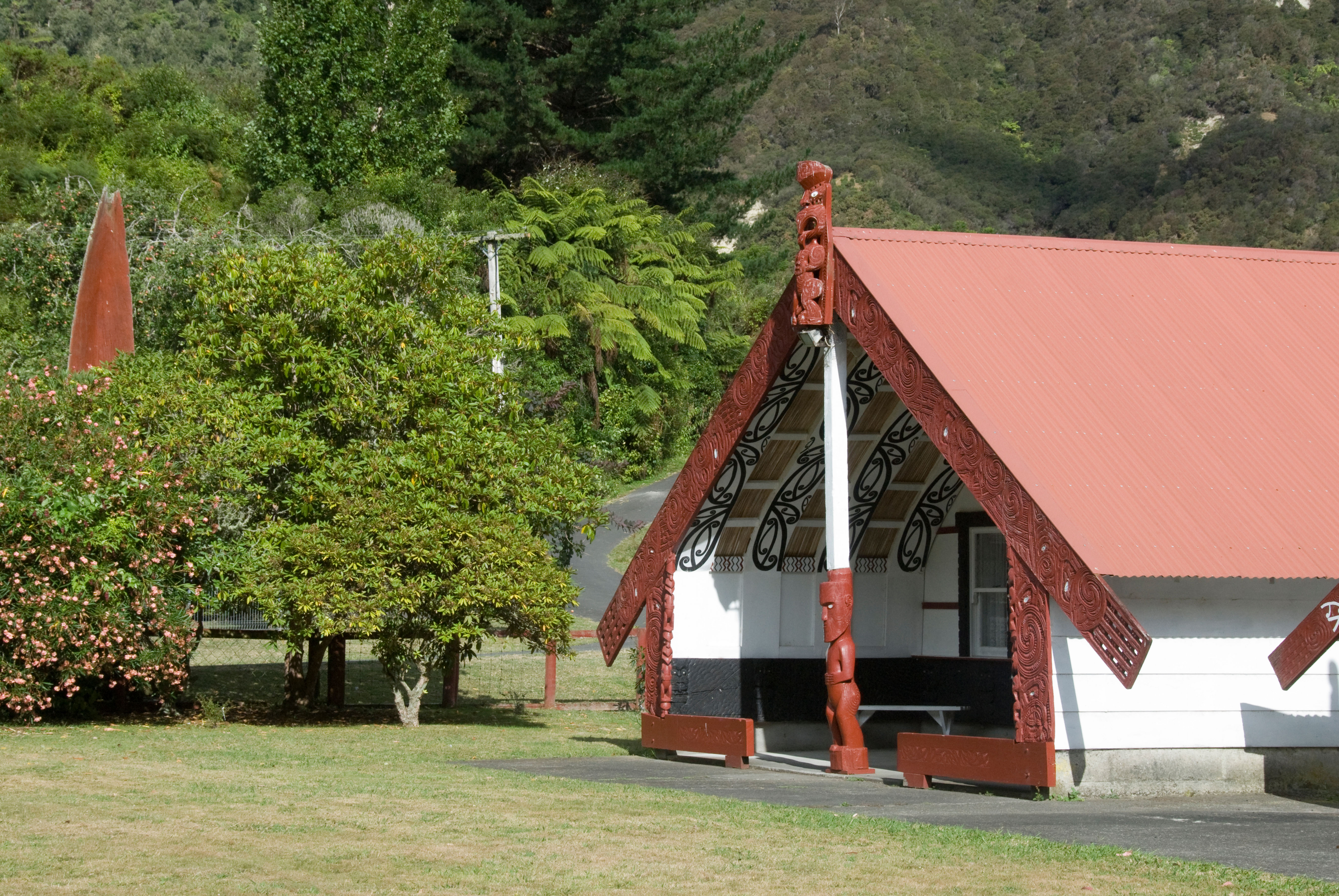 Maori meeting house, Koriniti Marae, Wanganui River, North Island, New Zealand. Image shot 02/2008. Exact date unknown.