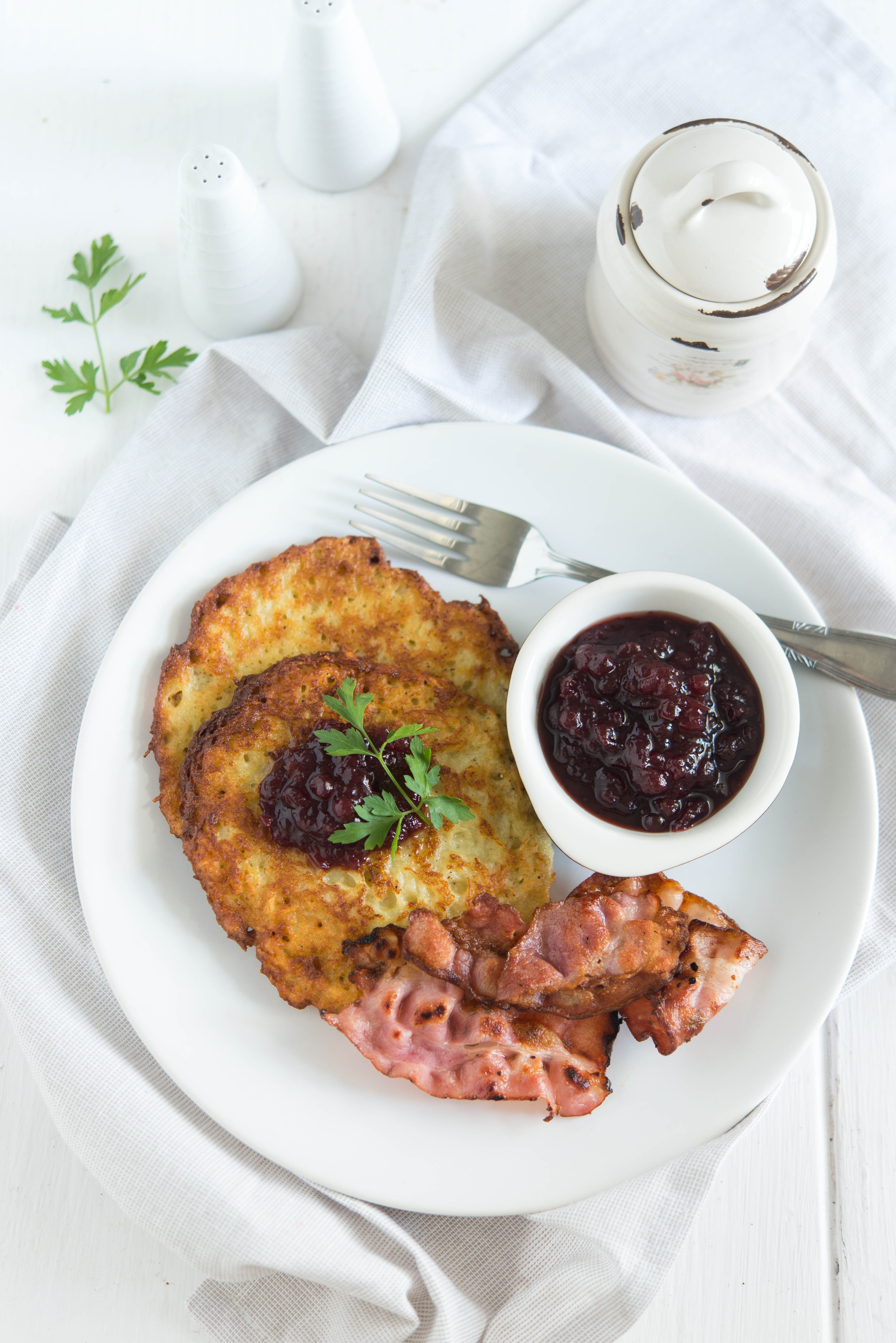 Raggmunk - swedish potato pancakes (latkes)