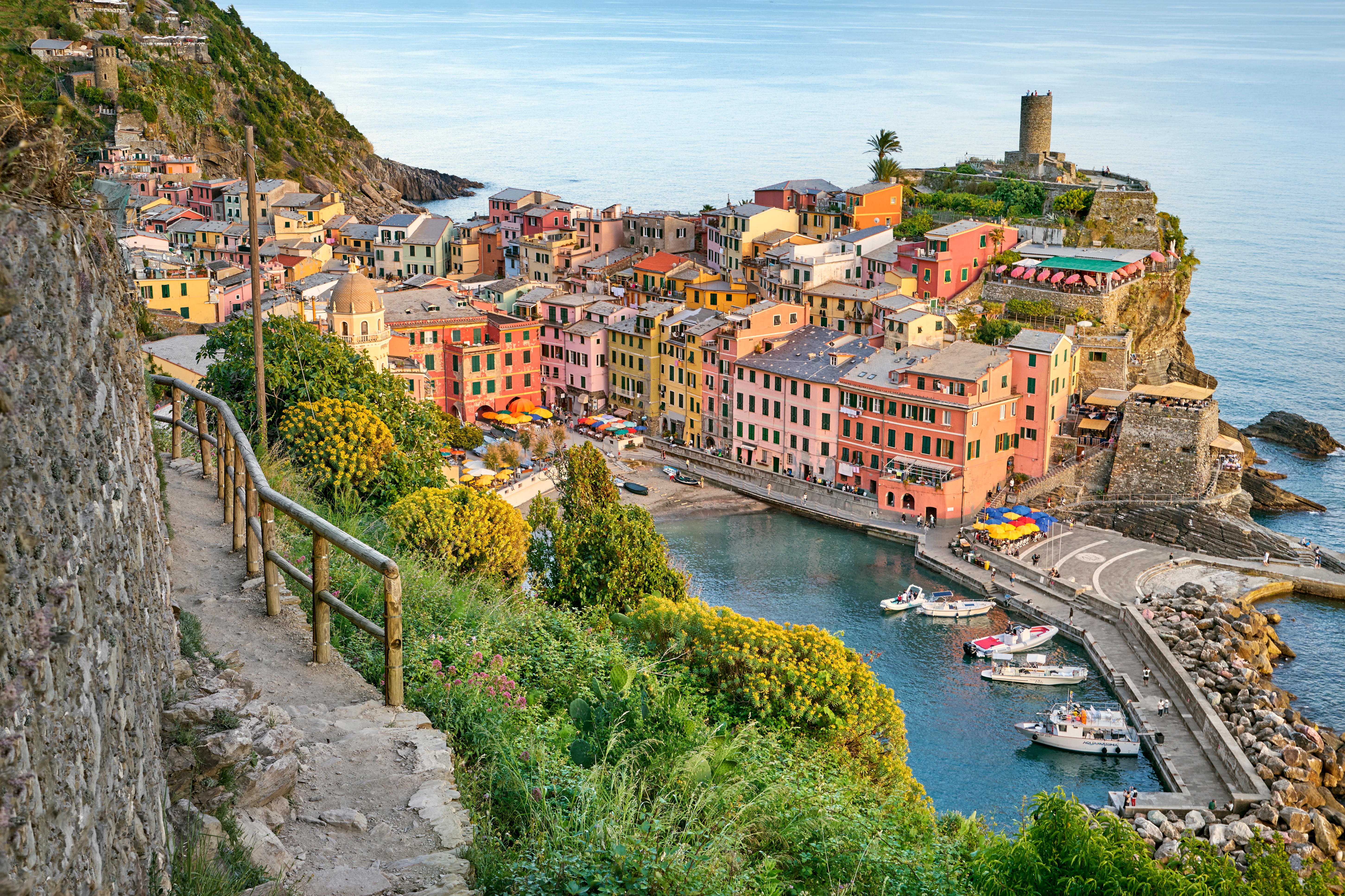 Tourist hiking trail to Vernazza, Cinque Terre, Liguria, Italy