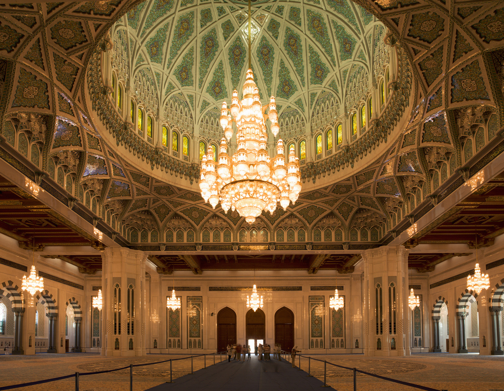 A Guide to Buying Traditional Silver in Oman