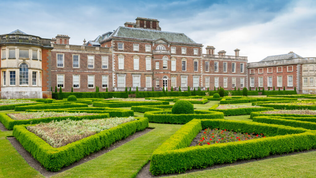 The Most Beautiful Gardens in Cambridge
