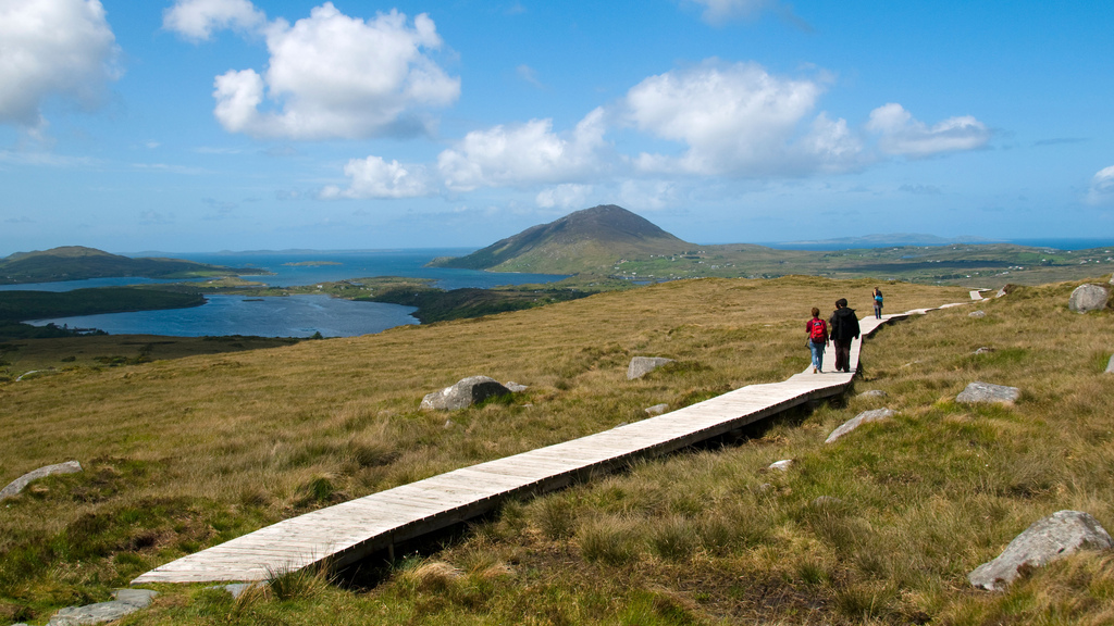 10 Beautiful Hiking Trails in Connemara, Ireland