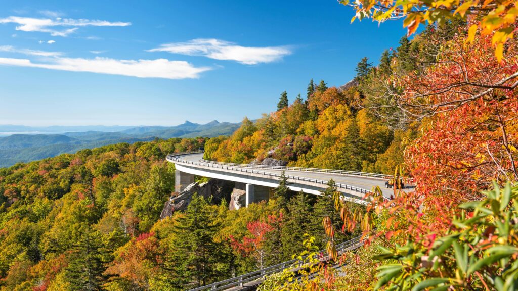 Where to See Fall Foliage in North Carolina