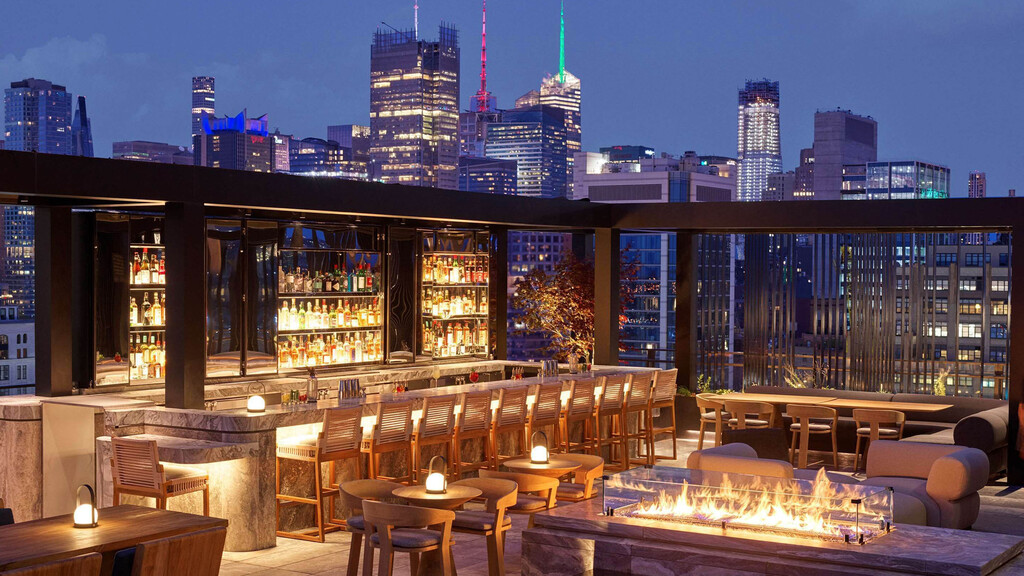 The Best Hotels in Hudson Yards, NYC, for Every Traveler