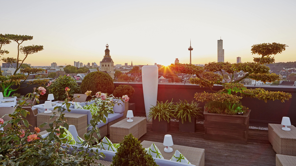 The 9 Best Restaurants In Cologne Germany Culture Trip