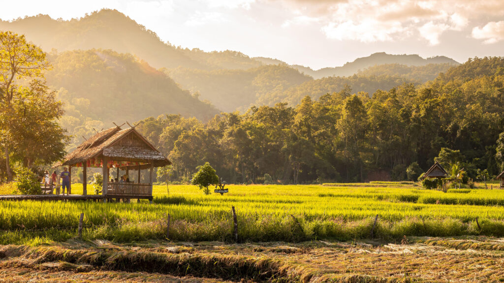 Why Pai Thailand Is A Hippie Paradise<script async src=