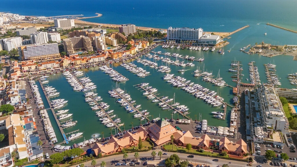 The Best Bars in Vilamoura, Portugal