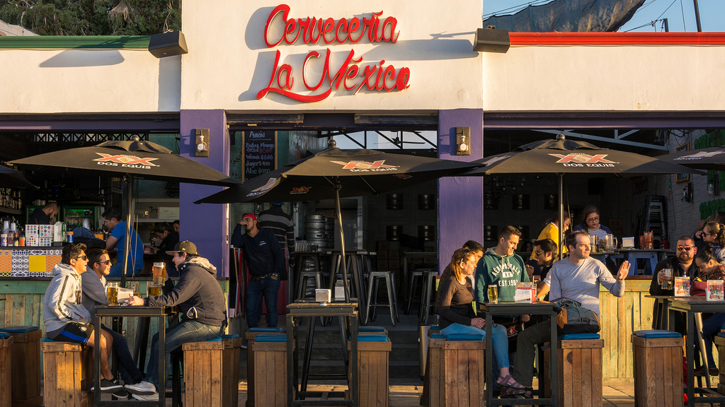 The Best Oceanside Bars for Sundowner Cocktails in La Paz, Mexico