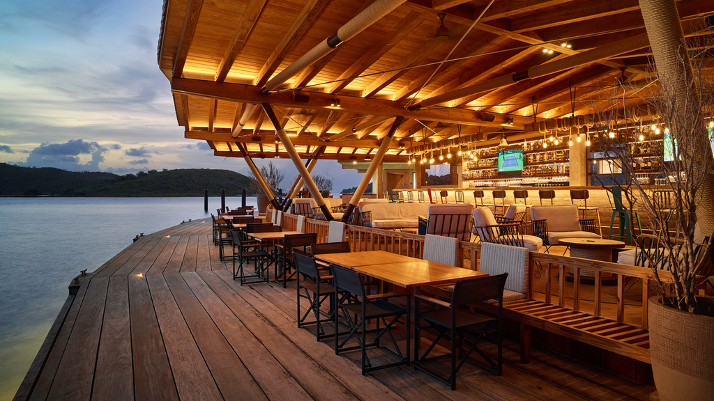 The Best Oceanside Bars in the British Virgin Islands