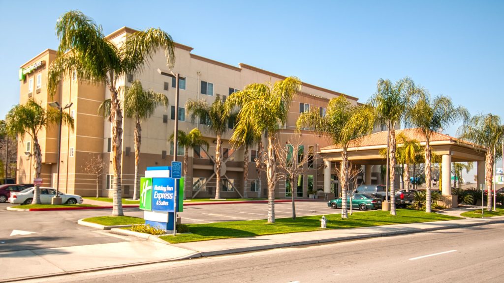 The Best Cheap Hotels to Book in Bakersfield, California