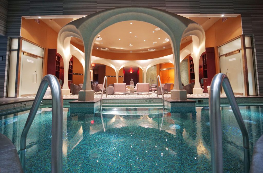 The Best Hotels with Hot Tubs and Jacuzzis to Book in Atlantic City