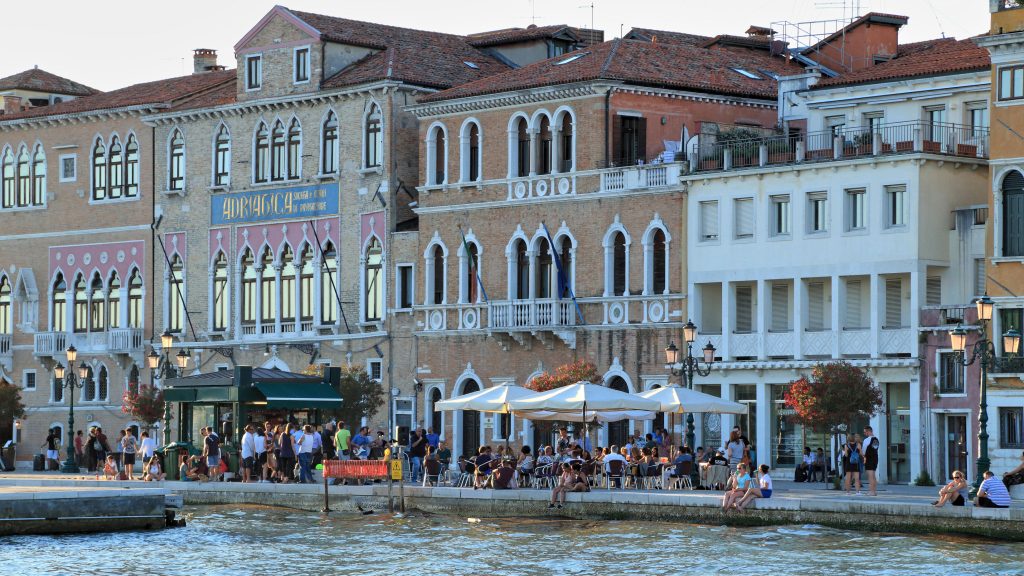 The 10 Best Bars In Dorsoduro, Venice