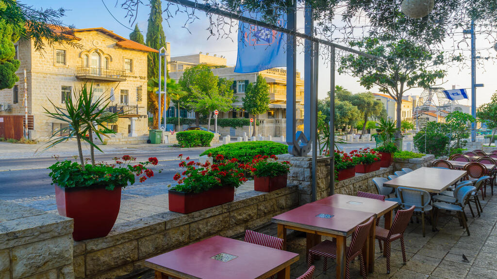 Explore The Best Bars In Haifa, Israel